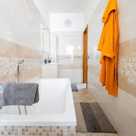 Reni House-bright Apartment+free Park Torino