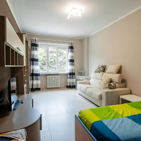 Reni House-bright Apartment+free Park Apartment Turin