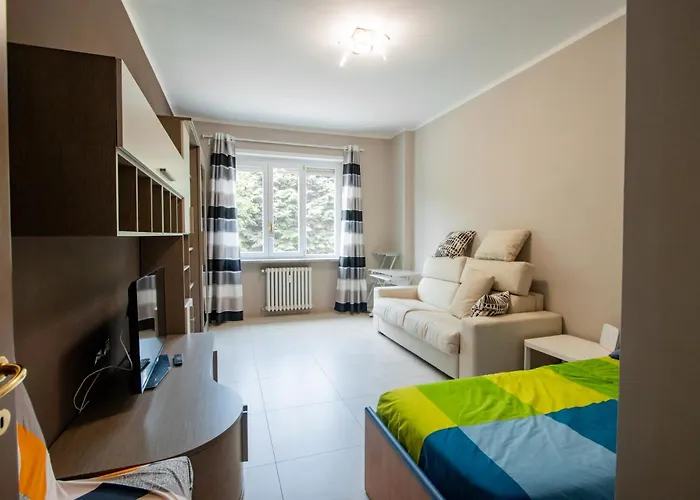 Reni House-bright Apartment+free Park Apartment Turin